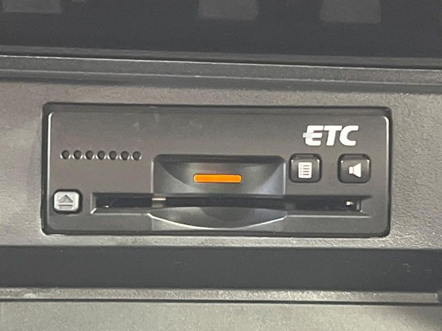 【ETC】高速道路の料金所をストレスなく通過!話題のスポットやサービスエリアに多い「スマートIC」利用時は必須のアイテムです。当店でセットアップを実施、ご納車当日からすぐにご利用いただけます!
