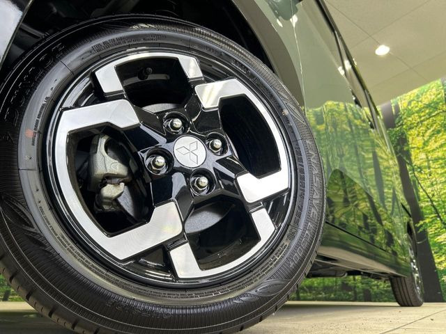 �y����14�C���`�A���~�z�C�[���z�O�ςɃ}�b�`���������A���~�z�C�[���𑕒����Ă���܂��B�e��ЊO�A���~�z�C�[����A�X�^�b�h���X�^�C�����戵�����Ă���܂��B���񂲑��k����������