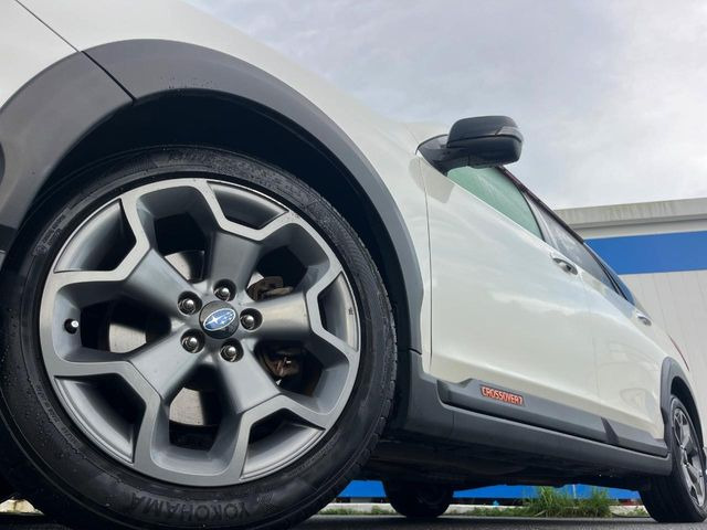 �y����17�C���`�A���~�z�C�[���z�O�ςɃ}�b�`���������A���~�z�C�[���𑕒����Ă���܂��B�e��ЊO�A���~�z�C�[����A�X�^�b�h���X�^�C�����戵�����Ă���܂��B���񂲑��k����������