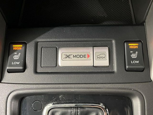 【シートヒーター】寒い日に重宝するシートヒーター!エアコンより早く温まってくれるので寒がりの人も安心ですね♪エアコンの温風は乾燥するから苦手、という方にもをおすすめです。