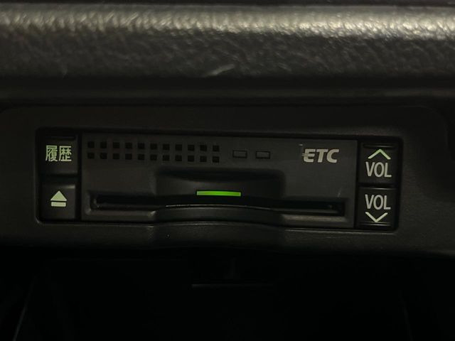 【ETC】高速道路の料金所をストレスなく通過!話題のスポットやサービスエリアに多い「スマートIC」利用時は必須のアイテムです。当店でセットアップを実施、ご納車当日からすぐにご利用いただけます!