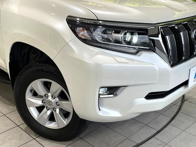 �yLED�w�b�h���C�g�z���V����ԑ��s�����ǍD�Ȏ��E���m�ۂ����S���ĉ^�]�ł��鍂�P�xLED�w�b�h���C�g�𑕔�!�_�����x�������A����d�͂��}�����Ă��܂��B