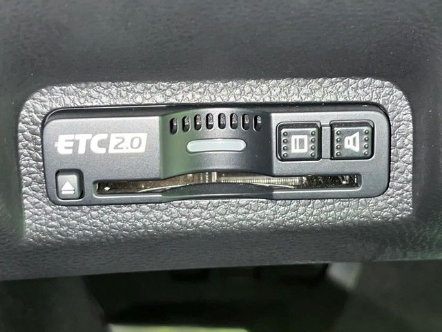 【ETC】高速道路の料金所をストレスなく通過!話題のスポットやサービスエリアに多い「スマートIC」利用時は必須のアイテムです。当店でセットアップを実施、ご納車当日からすぐにご利用いただけます!