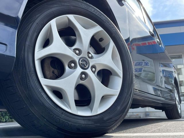 �y����16�C���`�A���~�z�C�[���z�O�ςɃ}�b�`���������A���~�z�C�[���𑕒����Ă���܂��B�e��ЊO�A���~�z�C�[����A�X�^�b�h���X�^�C�����戵�����Ă���܂��B���񂲑��k����������