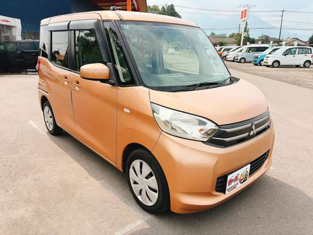 お客様のご予算帯に合わせたお車を常時100台以上取り揃えています!当社のスタッフがお客様のお車選びをしっかりサポートしご提案させていただきます!