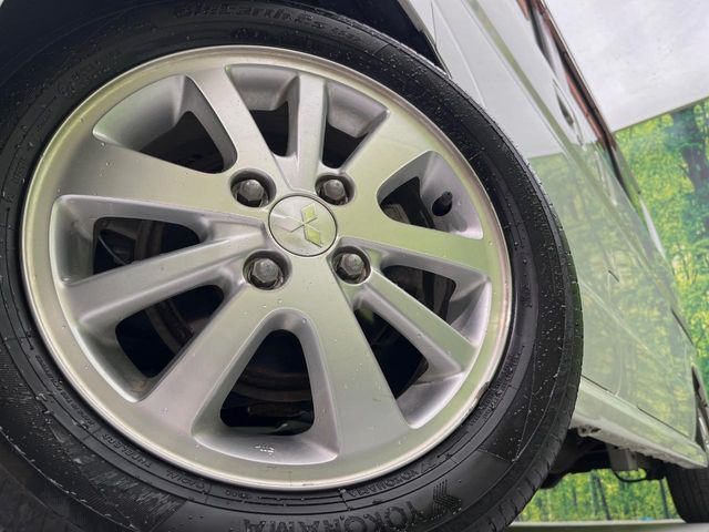 �y����14�C���`�A���~�z�C�[���z�O�ςɃ}�b�`���������A���~�z�C�[���𑕒����Ă���܂��B�e��ЊO�A���~�z�C�[����A�X�^�b�h���X�^�C�����戵�����Ă���܂��B���񂲑��k����������