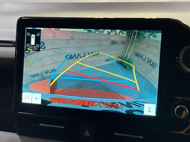 【10.5インチ ディスプレイオーディオ】大画面のディスプレイはAppleCarPlayやAndroidAutoが利用可能。大きな画面でスマホナビアプリ等が利用いただけます♪
