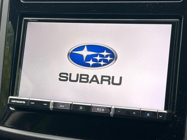 【純正ナビ】人気の純正ナビを装備しております。ナビの使いやすさはもちろん、オーディオ機能も充実!キャンプや旅行はもちろん、通勤や買い物など普段のドライブも楽しくなるはず♪