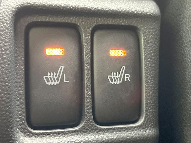 【シートヒーター】寒い日に重宝するシートヒーター!エアコンより早く温まってくれるので寒がりの人も安心ですね♪エアコンの温風は乾燥するから苦手、という方にもをおすすめです。