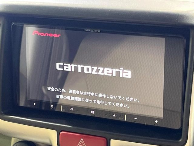 【ナビゲーション】使いやすいナビで目的地までしっかり案内してくれます。各種オーディオ再生機能も充実しており、お車の運転がさらに楽しくなります!!