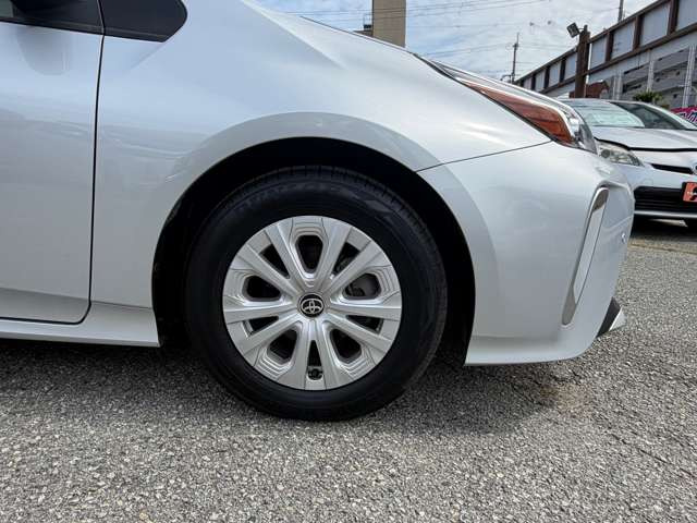 弊社は、お客さまのニーズにお応え出来るよう、豊富な車種を取り揃えております。お乗り換えの際も、是非、よろしくお願いいたします。