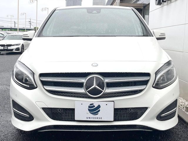 ●ご覧の通り綺麗な状態を維持しているお車ですが、小さなキズの状況や他の箇所のお写真もお送りできます。ご遠方の方でも安心してご検討いただける様、お客様のご希望に応じて出来る限りご対応させていただきます。