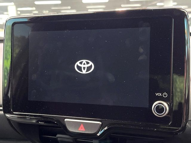 【ナビ機能付きディスプレイオーディオ】ナビ機能搭載の他、お持ちのスマートフォンと連携して、ナビやbluetoothでの音楽再生が可能です♪デザインはもちろん操作性も良好!