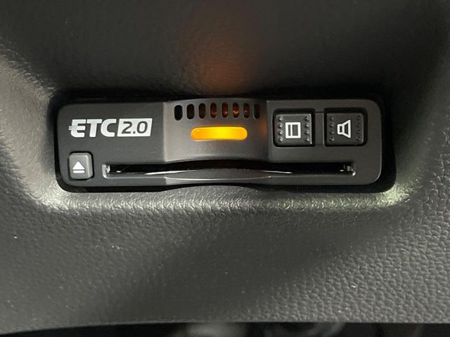 【ETC】高速道路の料金所をストレスなく通過!話題のスポットやサービスエリアに多い「スマートIC」利用時は必須のアイテムです。当店でセットアップを実施、ご納車当日からすぐにご利用いただけます!