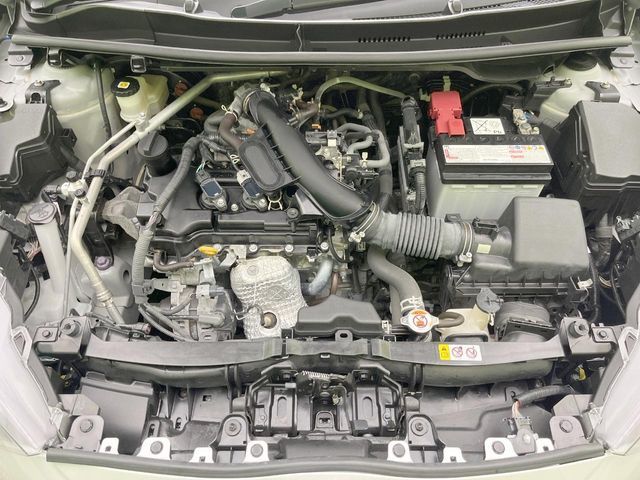 親切・丁寧な専門メカニックスタッフが応対!・車検・点検整備・事故等の修理などアフターサービスも安心。お車のカスタマイズもネクステージのサービススタッフまでご相談ください!