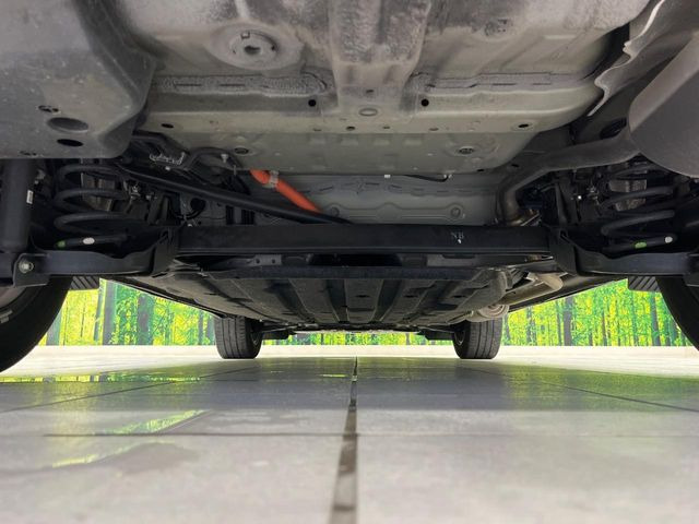 下回りがきれいなうちに、防錆加工の施工がオススメ。降雪地域はもちろん、沿岸部にお住いの方や、趣味でマリン・ウィンタースポーツをされる方にご好評いただいております。