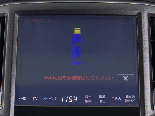 クリアランスソナーが付いています!フロント&リアにセンサーがあり、障害物に近づくと警告音が鳴りドライバーへお知らせ!すごく便利な人気装備です!!