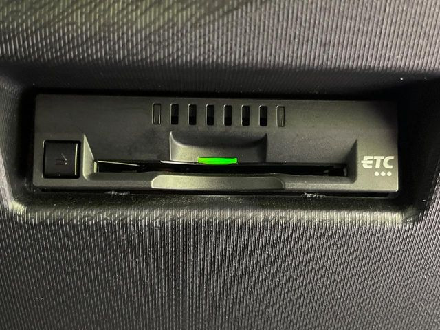 【ETC】高速道路の料金所をストレスなく通過!話題のスポットやサービスエリアに多い「スマートIC」利用時は必須のアイテムです。当店でセットアップを実施、ご納車当日からすぐにご利用いただけます!