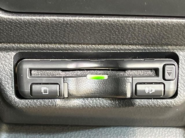 【ETC】高速道路の料金所をストレスなく通過!話題のスポットやサービスエリアに多い「スマートIC」利用時は必須のアイテムです。当店でセットアップを実施、ご納車当日からすぐにご利用いただけます!