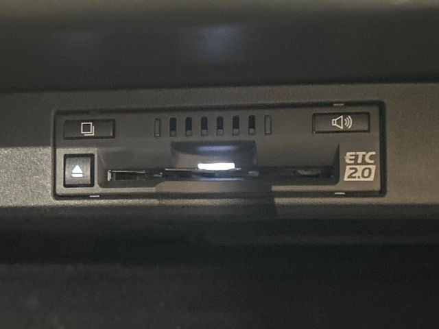 【ETC】高速道路の料金所をストレスなく通過!話題のスポットやサービスエリアに多い「スマートIC」利用時は必須のアイテムです。当店でセットアップを実施、ご納車当日からすぐにご利用いただけます!