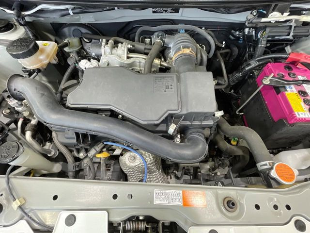 親切・丁寧な専門メカニックスタッフが応対!・車検・点検整備・事故等の修理などアフターサービスも安心。お車のカスタマイズもネクステージのサービススタッフまでご相談ください!