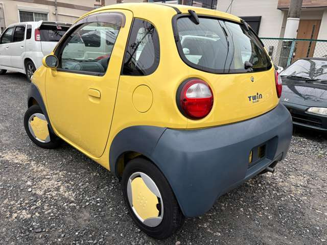 全国どこでも納車可能です!格安陸送で承りますので、お気軽にお問い合わせ下さい!(例:大阪から沖縄まで5.0万円)