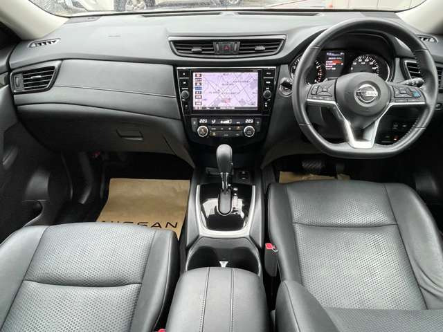 エクストレイル2.0 20Xi 4WD
