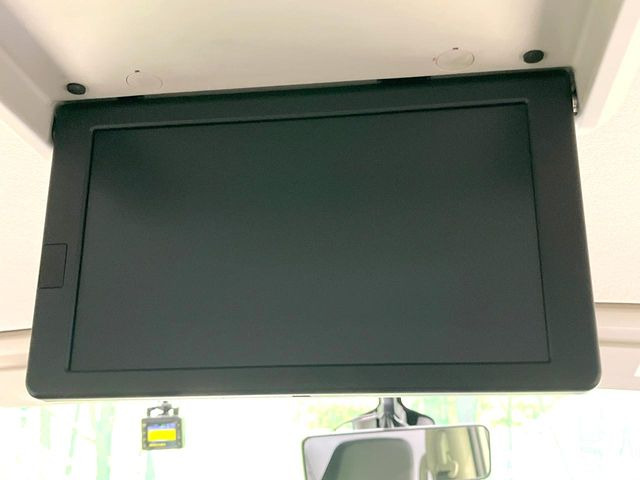 セレナ1.2 e-POWER XV