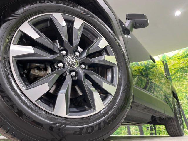 �y����18�C���`�A���~�z�C�[���z�O�ςɃ}�b�`���������A���~�z�C�[���𑕒����Ă���܂��B�e��ЊO�A���~�z�C�[����A�X�^�b�h���X�^�C�����戵�����Ă���܂��B���񂲑��k����������
