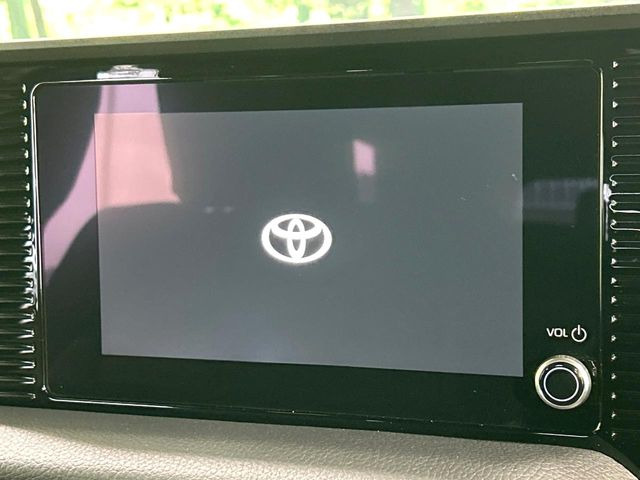 【8インチ ディスプレイオーディオ】大画面のディスプレイはAppleCarPlayやAndroidAutoが利用可能。大きな画面でスマホナビアプリ等が利用いただけます♪