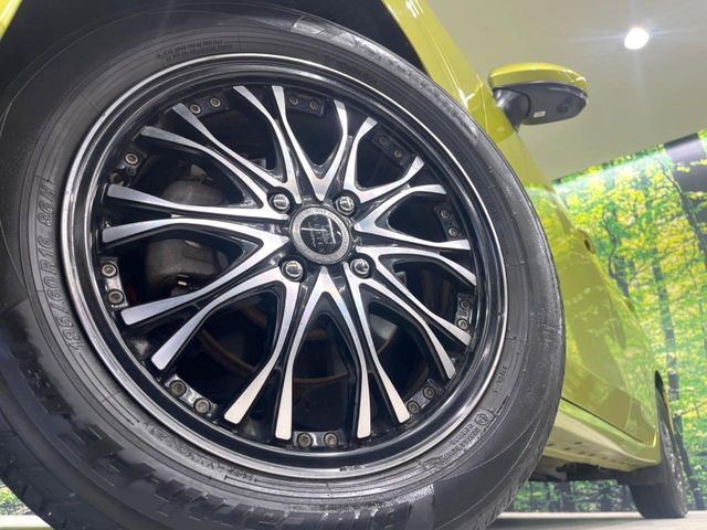 �y16�C���`�A���~�z�C�[���z�O�ςɃ}�b�`�����A���~�z�C�[���𑕒����Ă���܂��B�e��A���~�z�C�[����A�X�^�b�h���X�^�C�����戵�����Ă���܂��B���񂲑��k����������