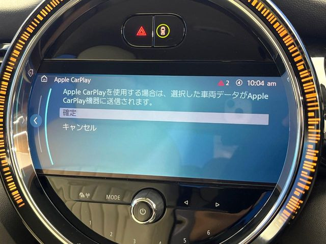 ��Apple Car Play:�X�}�z�Ƃ̗L���ڑ��ŁA�i�r�E�I�[�f�B�I�Đ��ȂǃX�}�z�̃A�v���@�\����ʂł��g����֗��@�\�ł�!