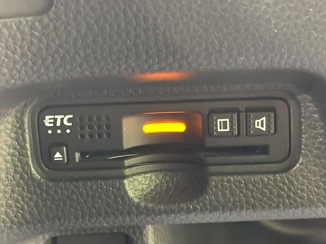 【ETC】高速道路の料金所をストレスなく通過!話題のスポットやサービスエリアに多い「スマートIC」利用時は必須のアイテムです。当店でセットアップを実施、ご納車当日からすぐにご利用いただけます!