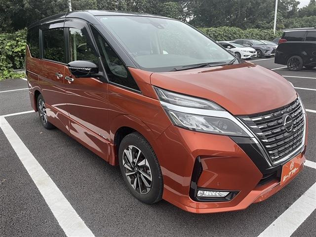 セレナ(日産) 2.0 ハイウェイスターV　禁煙車 ワンオーナー 後席モニター 中古車画像