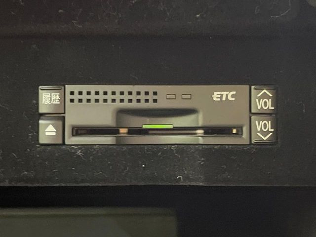 【ETC】高速道路の料金所をストレスなく通過!話題のスポットやサービスエリアに多い「スマートIC」利用時は必須のアイテムです。当店でセットアップを実施、ご納車当日からすぐにご利用いただけます!