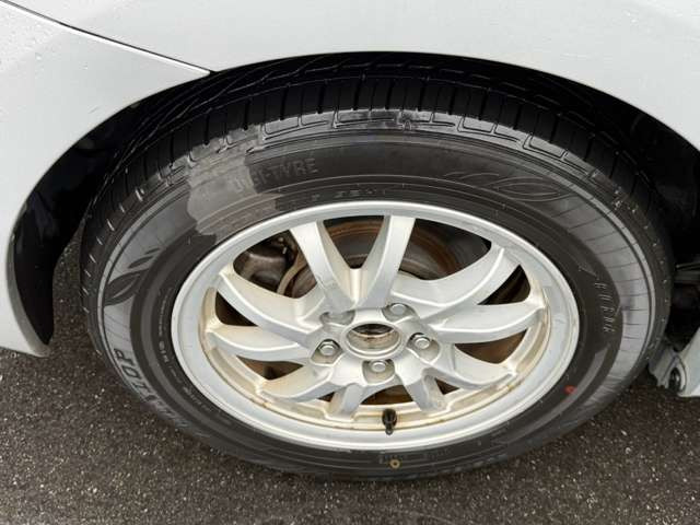 気になるお車がありましたら右の電話番号から直接お店にお問い合わせください。支払方法から車両情報、状態までなんでもご説明させて頂きます。スタッフ一同ご連絡お待ちしております。