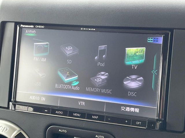 ��Bluetooth:���莝���̃X�}�[�g�t�H���ȂǂƐڑ����A�n���Y�t���[�ʘb��Տꊴ����~���[�W�b�N�Đ������y���݂��������܂��B�����ڑ��ł��̂Ŕς킵��������܂����