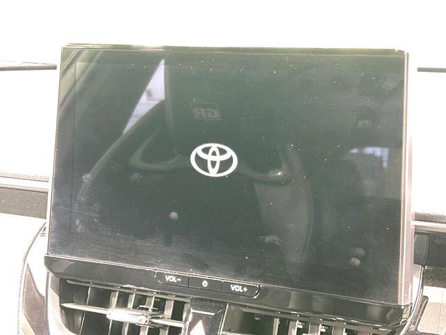�y10.5�C���` �f�B�X�v���C�I�[�f�B�I�z���ʂ̃f�B�X�v���C��AppleCarPlay��AndroidAuto�����p�\�B�傫�ȉ�ʂŃX�}�z�i�r�A�v���������p���������܂���
