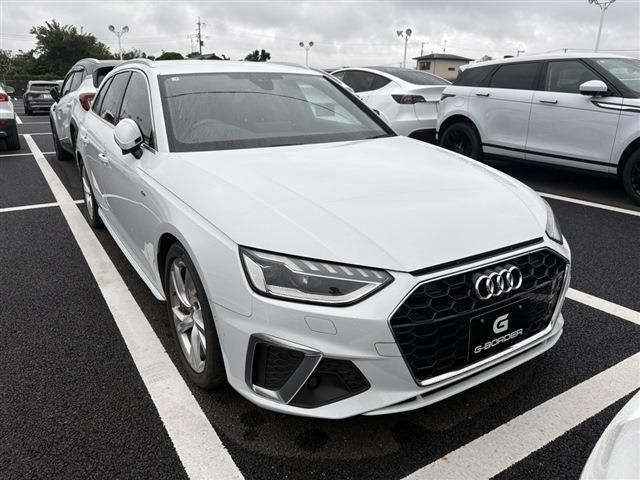 A4アバント(アウディ) 35 TFSI Sライン　禁煙車 純正10.1インチナビ 全周囲カメラ 中古車画像