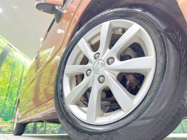 �y����14�C���`�A���~�z�C�[���z�O�ςɃ}�b�`���������A���~�z�C�[���𑕒����Ă���܂��B�e��ЊO�A���~�z�C�[����A�X�^�b�h���X�^�C�����戵�����Ă���܂��B���񂲑��k����������