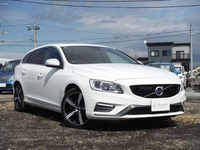 当店は車の品質に自信を持っています!なので、さまざまな角度から70枚以上のお写真載せています。