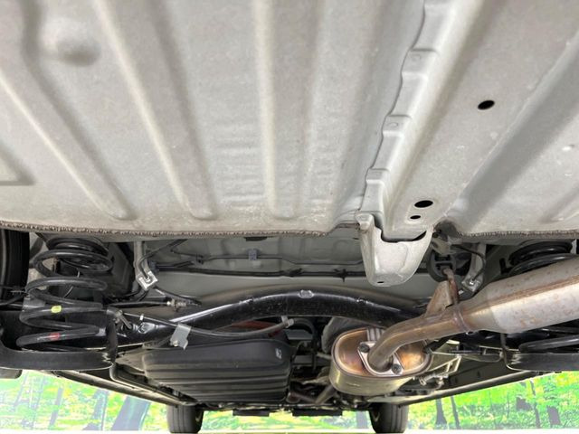 下回りがきれいなうちに、防錆加工の施工がオススメ。降雪地域はもちろん、沿岸部にお住いの方や、趣味でマリン・ウィンタースポーツをされる方にご好評いただいております。