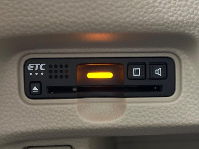 【ETC】高速道路の料金所をストレスなく通過!話題のスポットやサービスエリアに多い「スマートIC」利用時は必須のアイテムです。当店でセットアップを実施、ご納車当日からすぐにご利用いただけます!