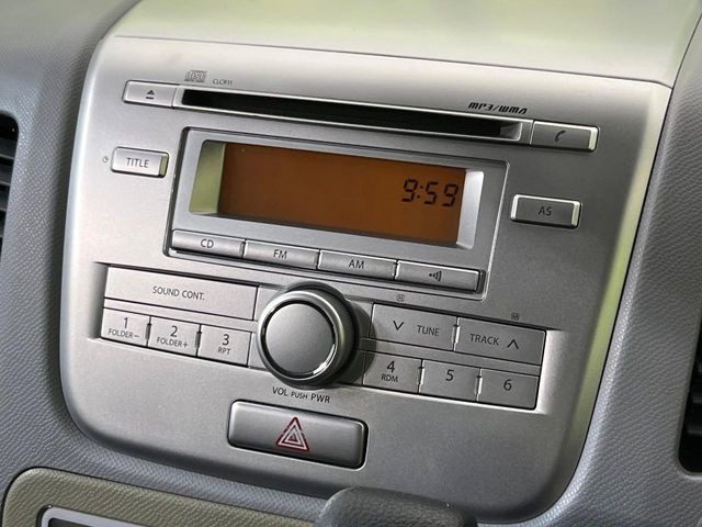 お好きな音楽を車内でお楽しみいただけます♪スピーカー交換・ウーハー追加などの音質向上や、最新ナビ・後席モニター等の取り付けも是非ご相談ください!