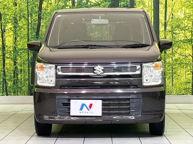 弊社では、全車『修復歴なし』のお車のみ取り扱っております。専任バイヤーによる厳選した仕入れの後、入庫後の車両チェックを行い、ネクステージが認定した高品質な中古車をご提供しております。