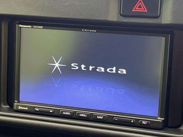 【ナビゲーション】使いやすいナビで目的地までしっかり案内してくれます。各種オーディオ再生機能も充実しており、お車の運転がさらに楽しくなります!!