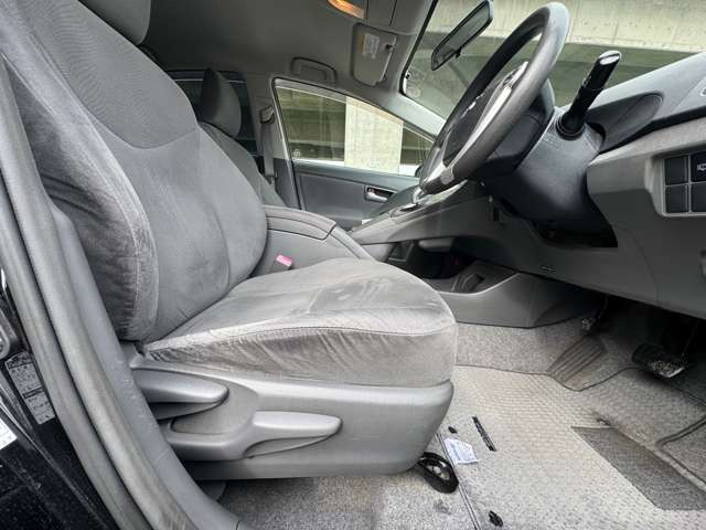 内装です☆納車前にクリーニングも実施致します☆