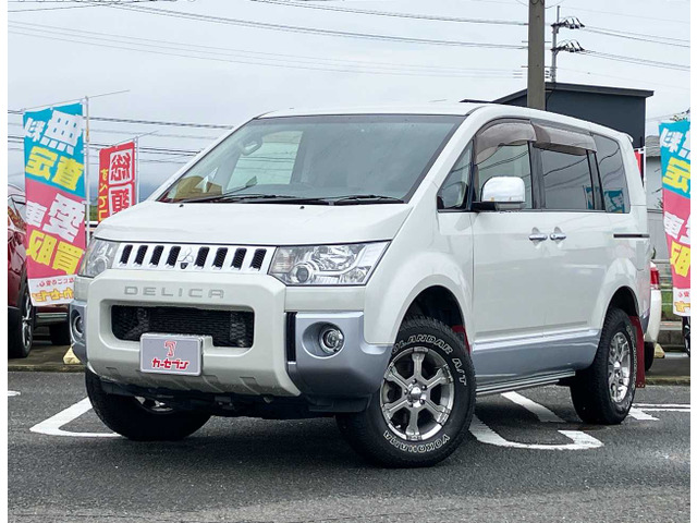 デリカD:5(三菱) 2.2 D プレミアム 4WD 中古車画像