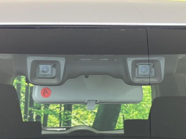 【スズキ デュアルカメラブレーキサポート】走行中に前方の車両等を認識し、衝突しそうな時は警報とブレーキで衝突回避と被害軽減をアシスト。より安全にドライブをお楽しみいただけます。