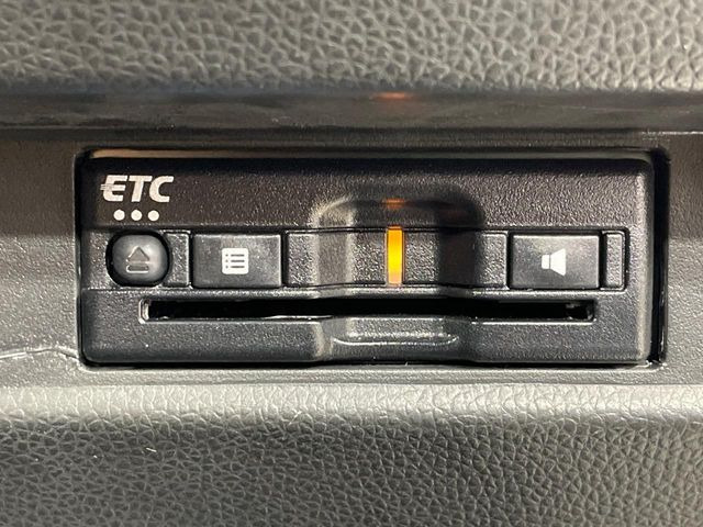【ETC】高速道路の料金所をストレスなく通過!話題のスポットやサービスエリアに多い「スマートIC」利用時は必須のアイテムです。当店でセットアップを実施、ご納車当日からすぐにご利用いただけます!